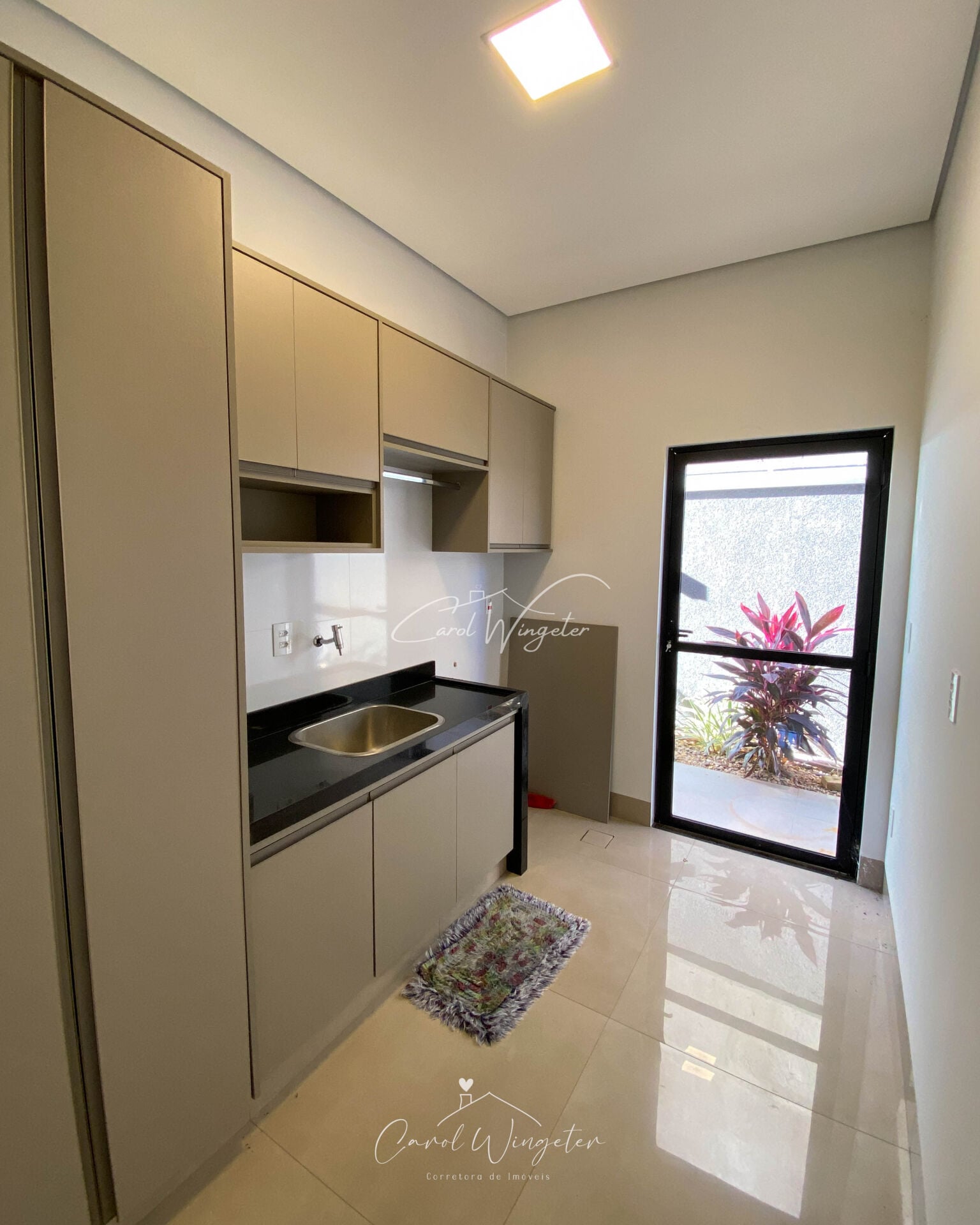 Casa de Condomínio com 3 quartos à venda, 244m² — foto 44 de 51