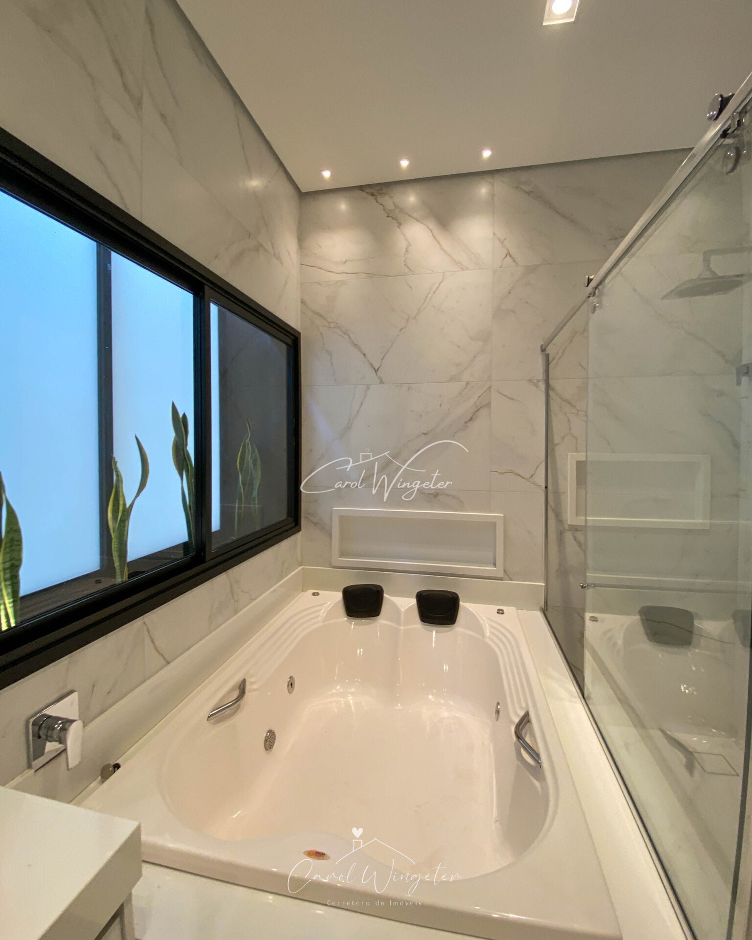 Casa de Condomínio com 3 quartos à venda, 244m² — foto 35 de 51