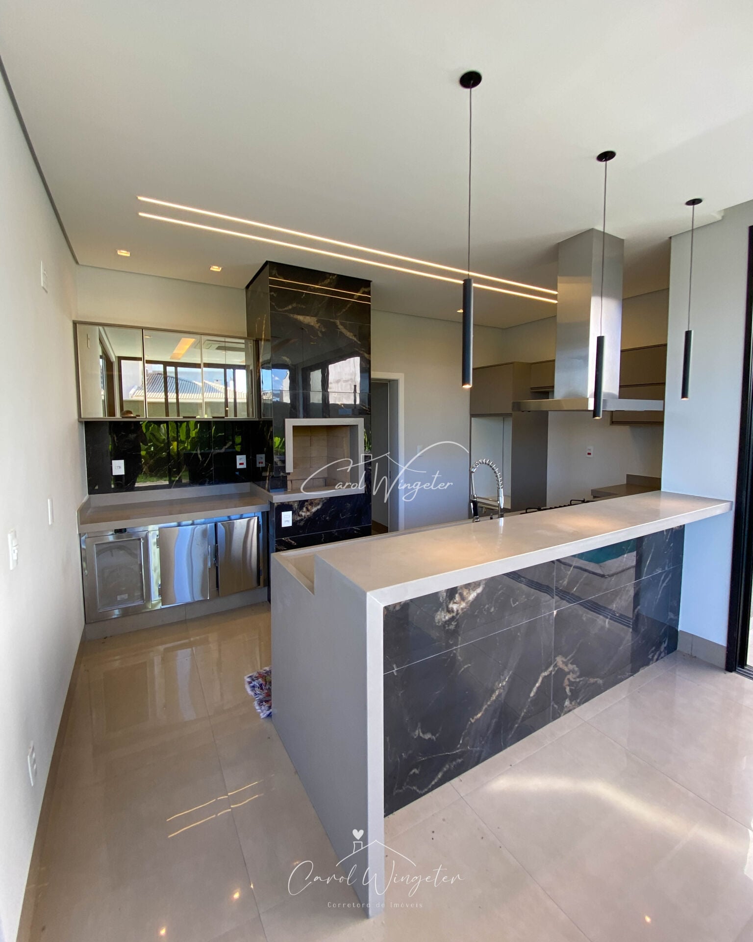Casa de Condomínio com 3 quartos à venda, 244m² — foto 9 de 51
