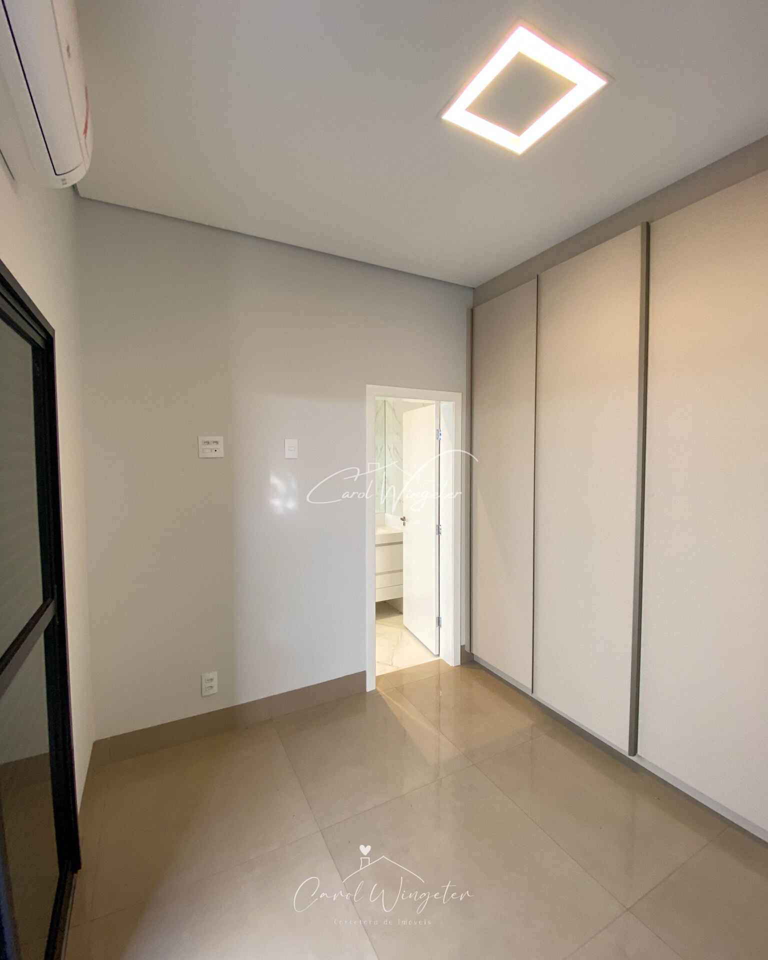 Casa de Condomínio com 3 quartos à venda, 244m² — foto 28 de 51