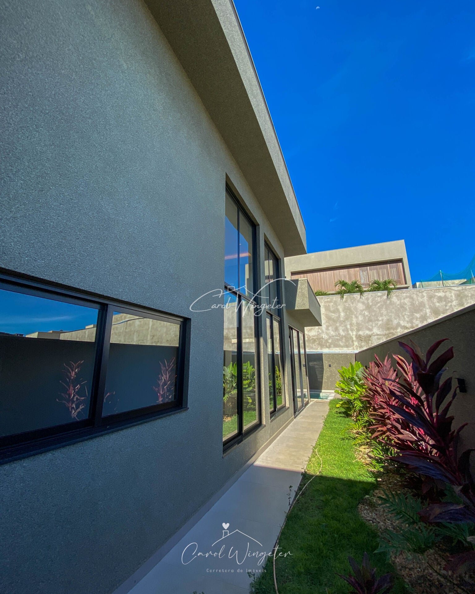 Casa de Condomínio com 3 quartos à venda, 244m² — foto 45 de 51