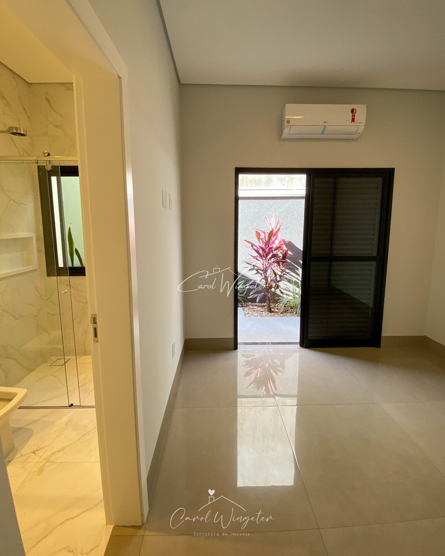 Casa de Condomínio com 3 quartos à venda, 244m² — foto 20 de 51