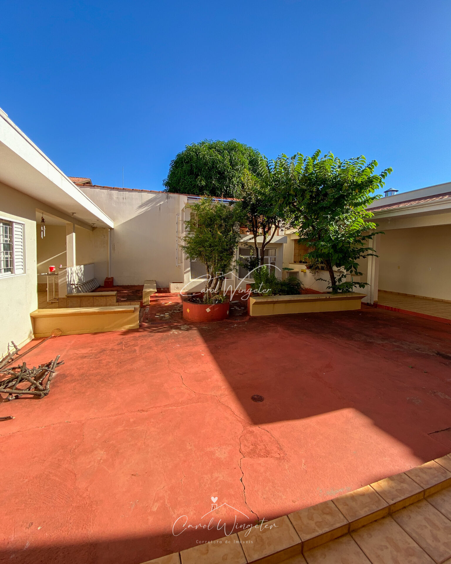 Casa com 4 quartos à venda, 300m² — foto 13 de 33