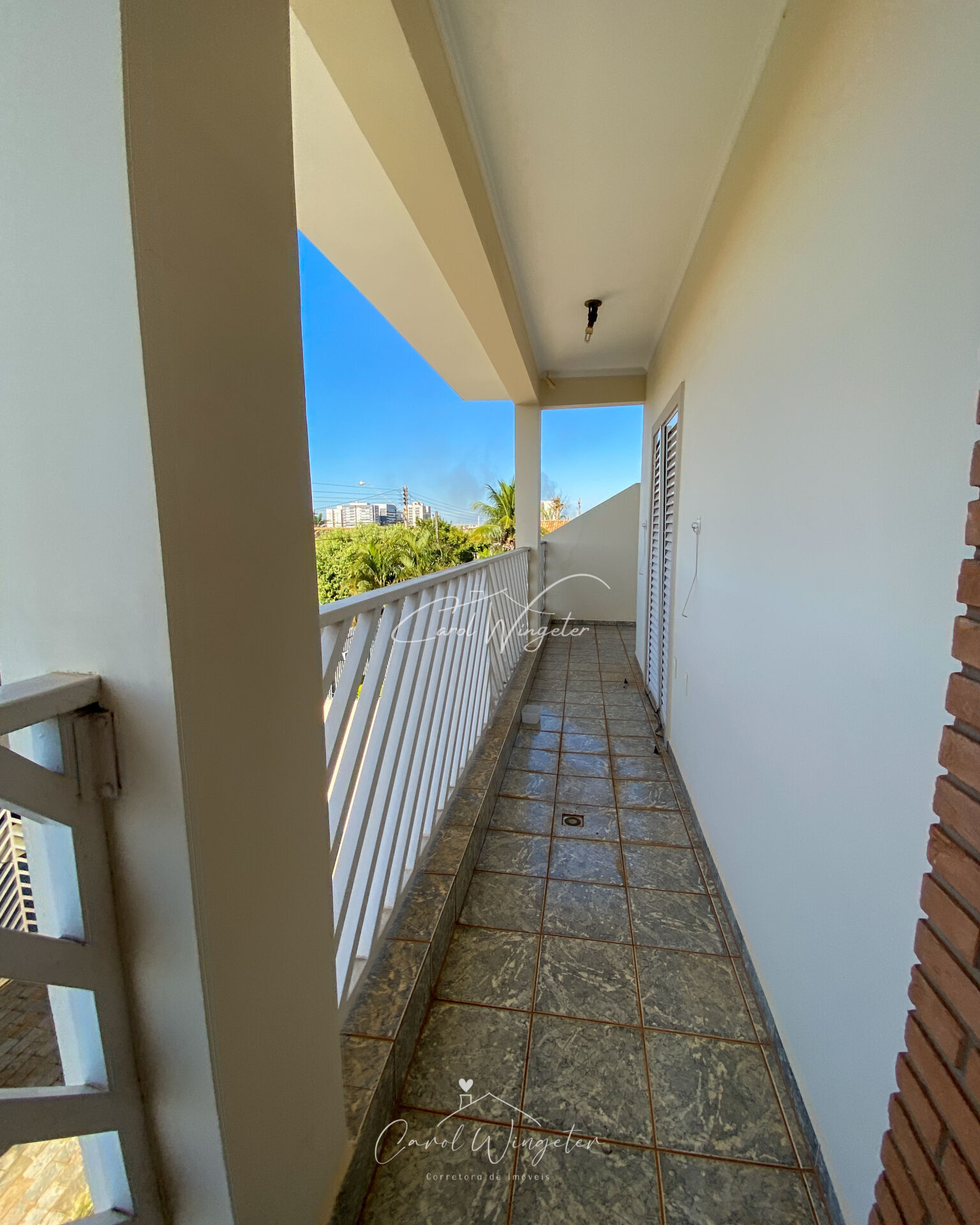 Casa com 4 quartos à venda, 300m² — foto 21 de 33