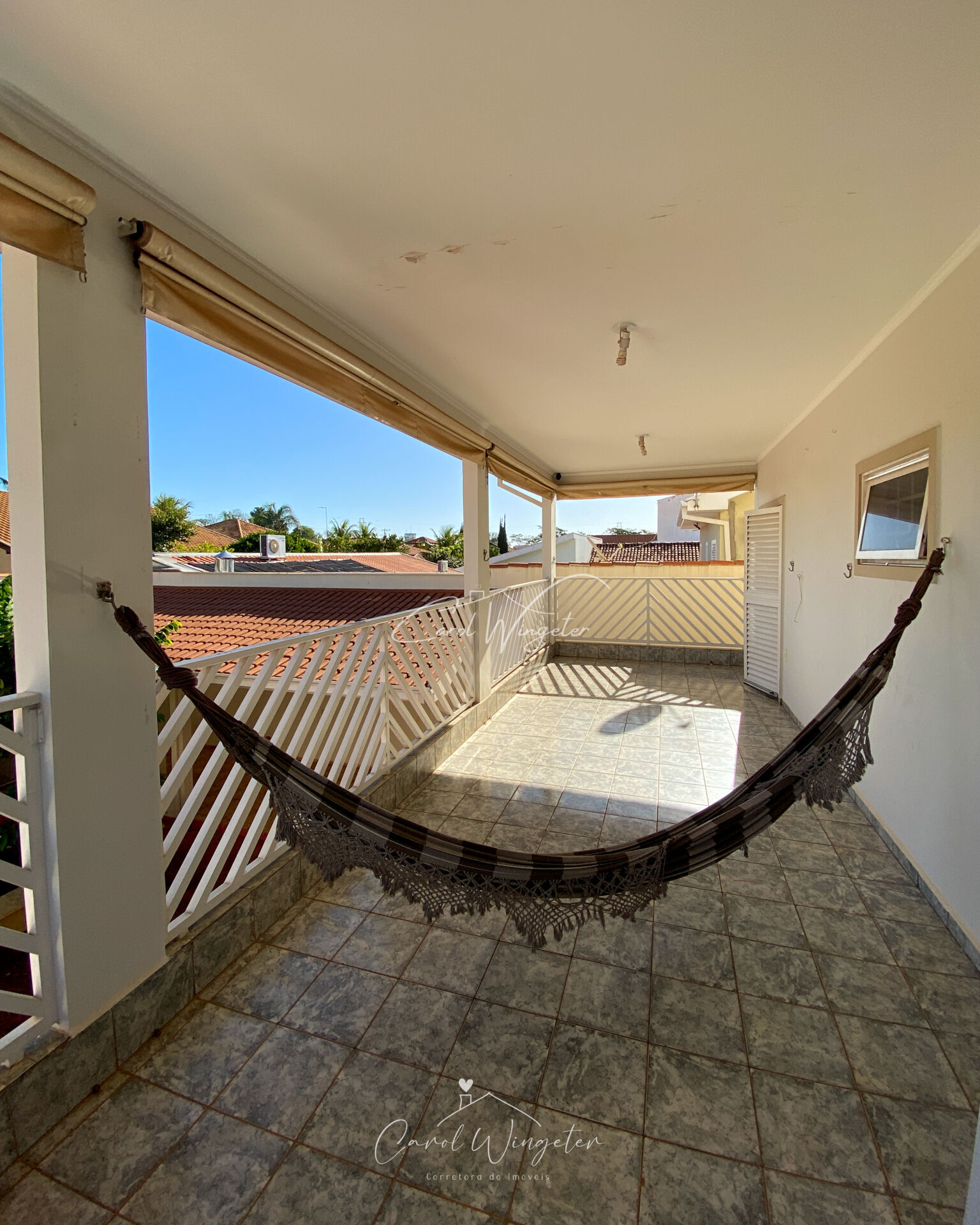 Casa com 4 quartos à venda, 300m² — foto 27 de 33