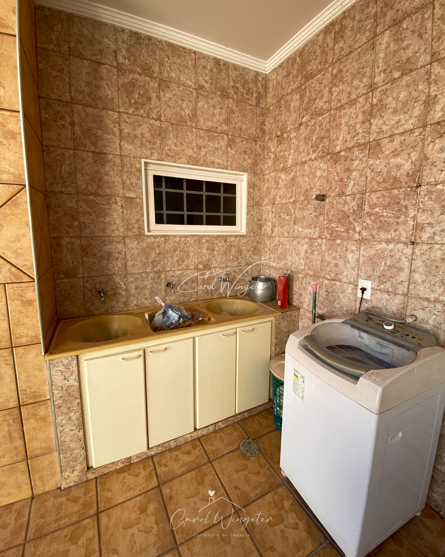 Casa com 4 quartos à venda, 300m² — foto 33 de 33