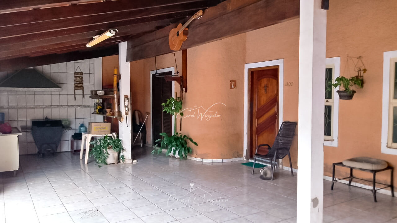 Casa com 3 quartos à venda, 275m² — foto 4 de 11