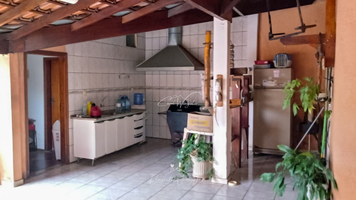 Casa com 3 quartos à venda, 275m² — foto 5 de 11