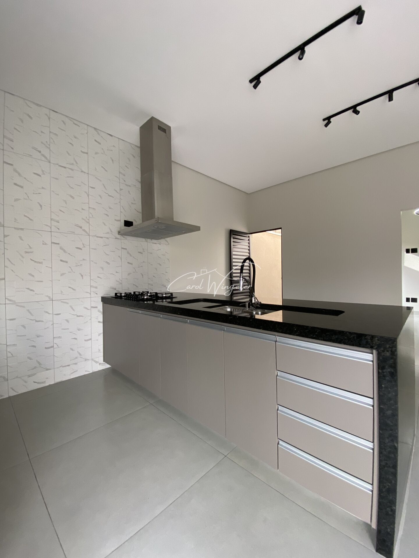 Casa de Condomínio com 3 quartos à venda, 122m² — foto 10 de 35