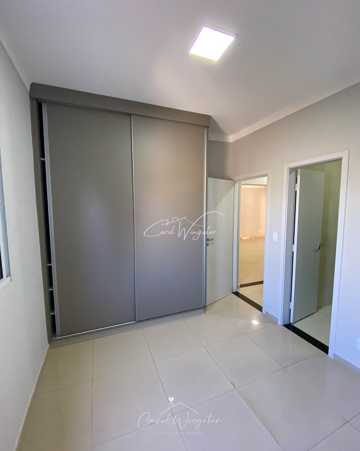 Casa com 3 quartos à venda, 320m² — foto 21 de 37