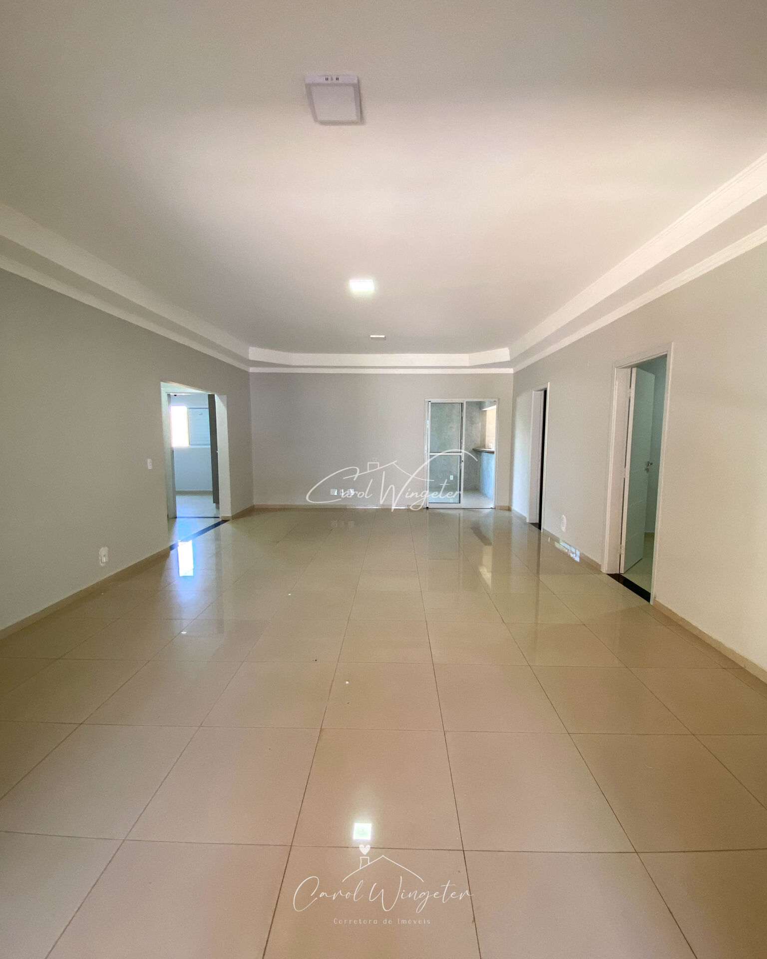 Casa com 3 quartos à venda, 320m² — foto 8 de 37