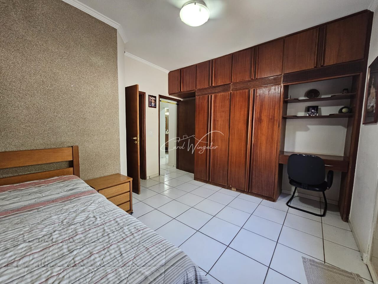 Casa com 4 quartos à venda, 217m² — foto 15 de 21