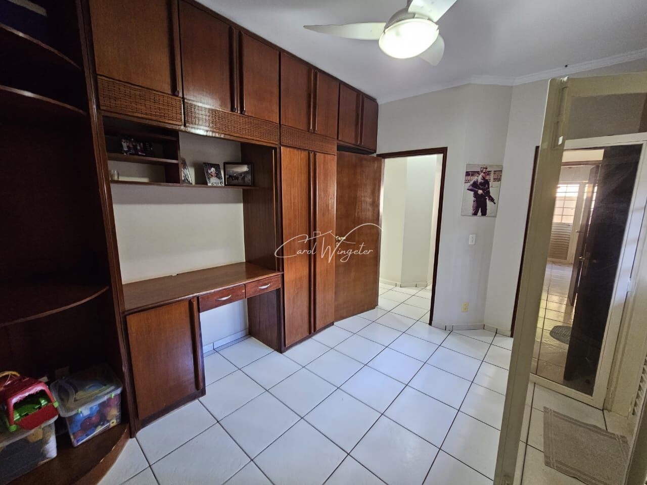 Casa com 4 quartos à venda, 217m² — foto 14 de 21
