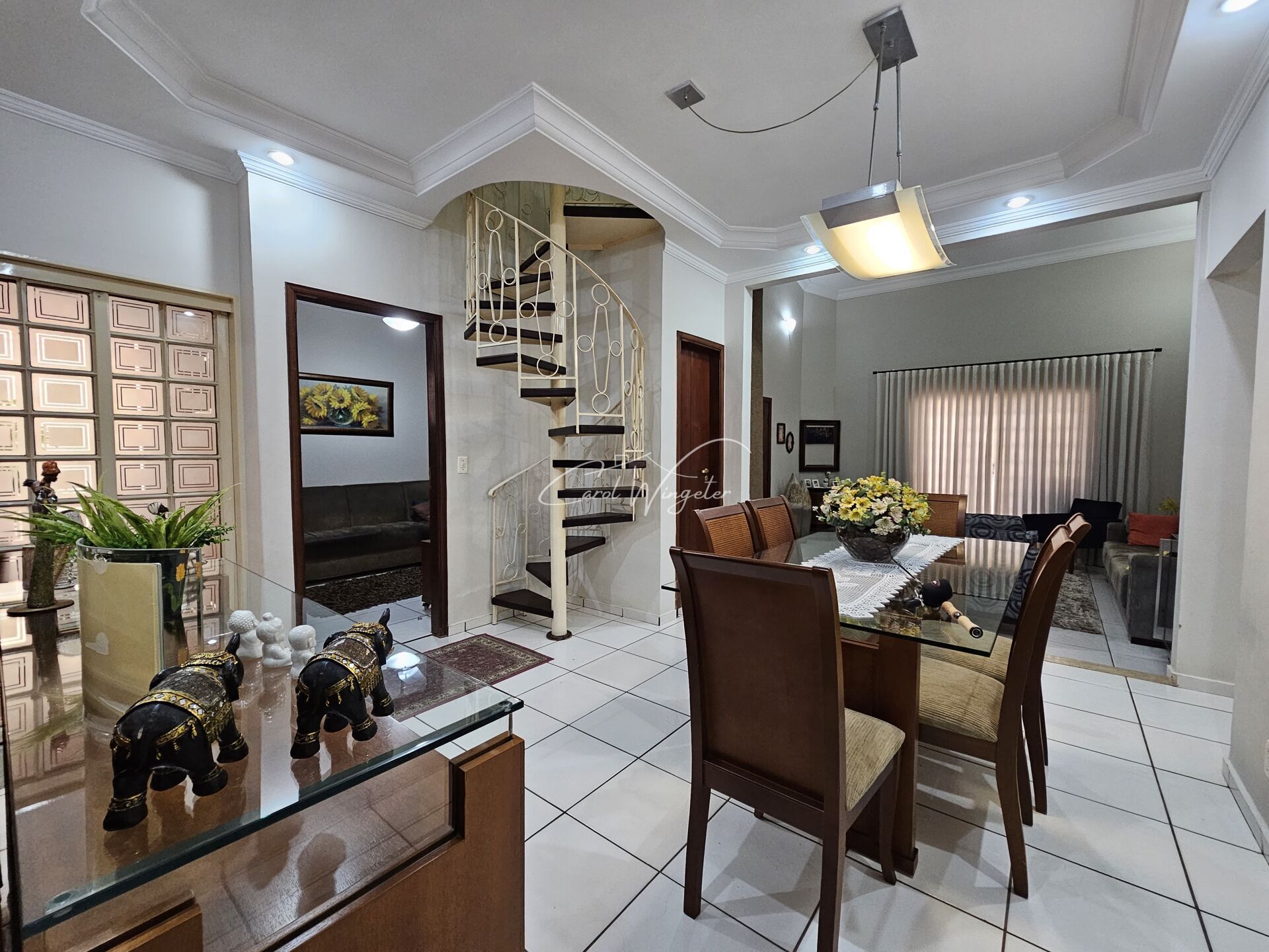 Casa com 4 quartos à venda, 217m² — foto 4 de 21
