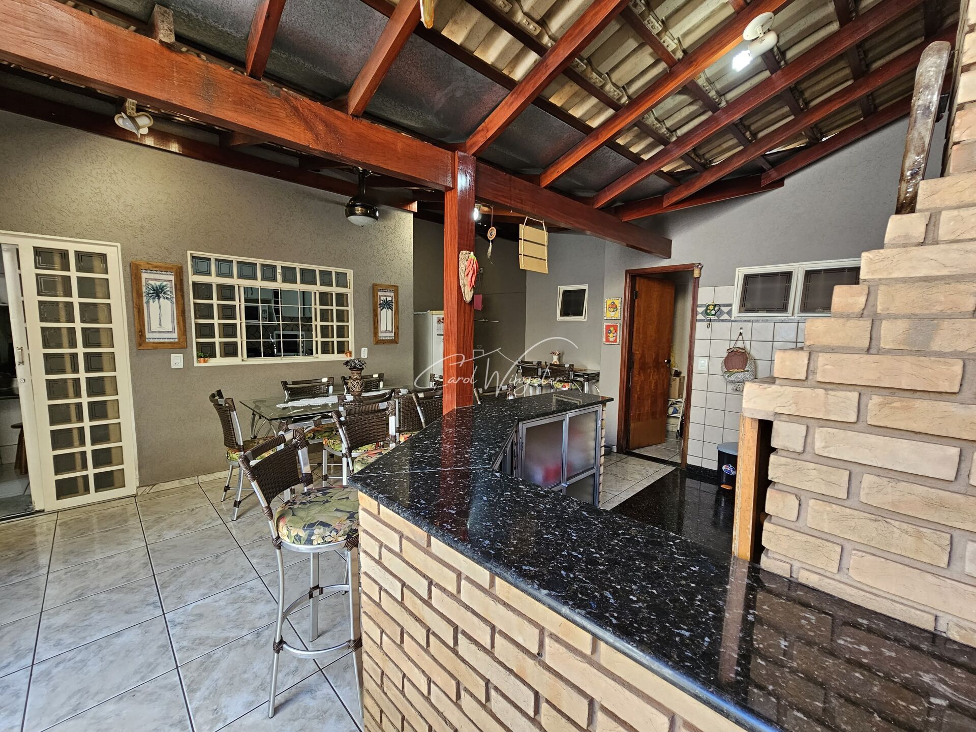 Casa com 4 quartos à venda, 217m² — foto 18 de 21