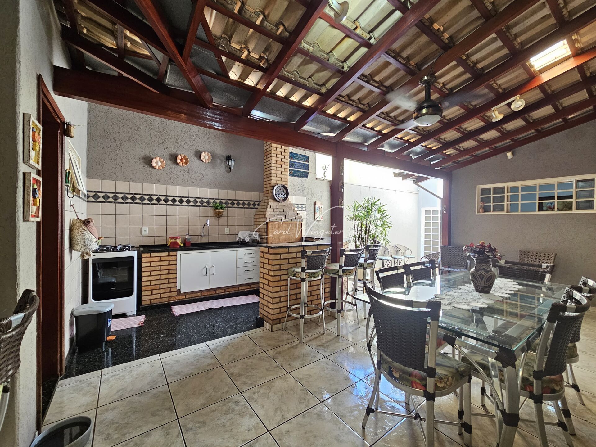 Casa com 4 quartos à venda, 217m² — foto 16 de 21