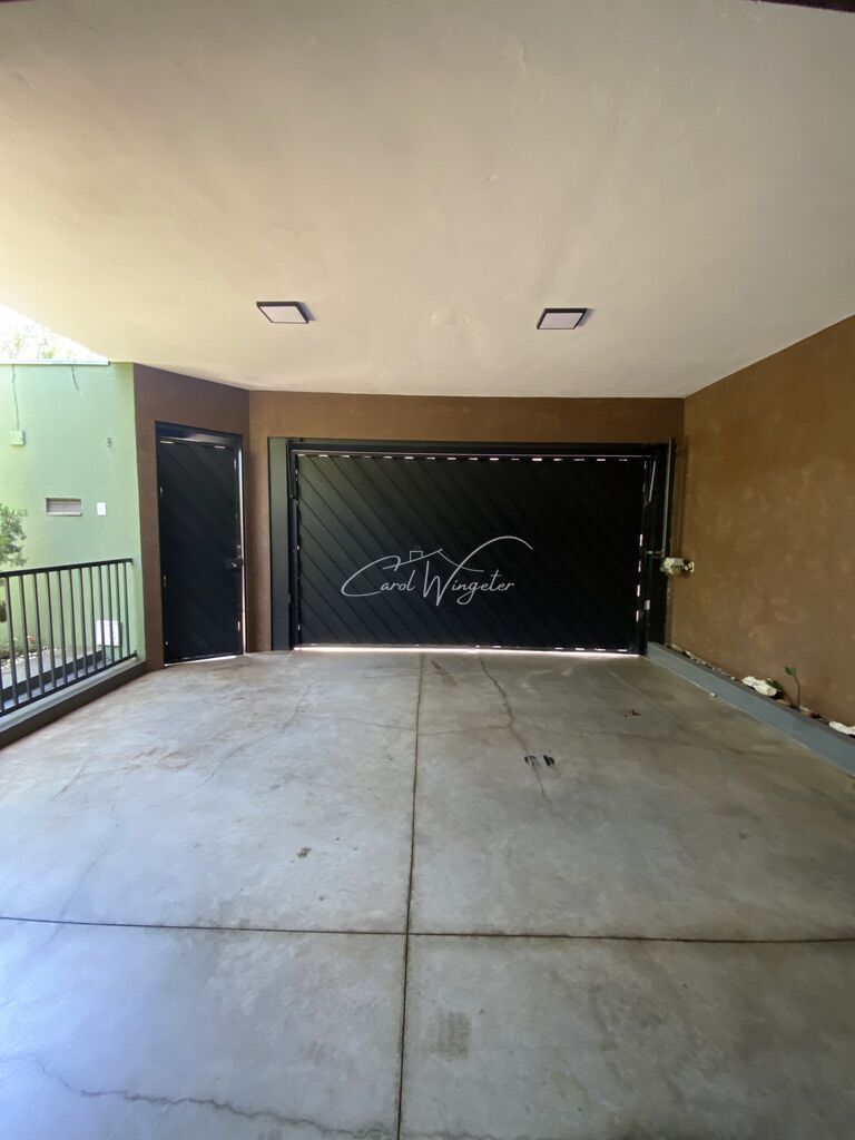 Casa com 3 quartos à venda, 214m² — foto 32 de 34