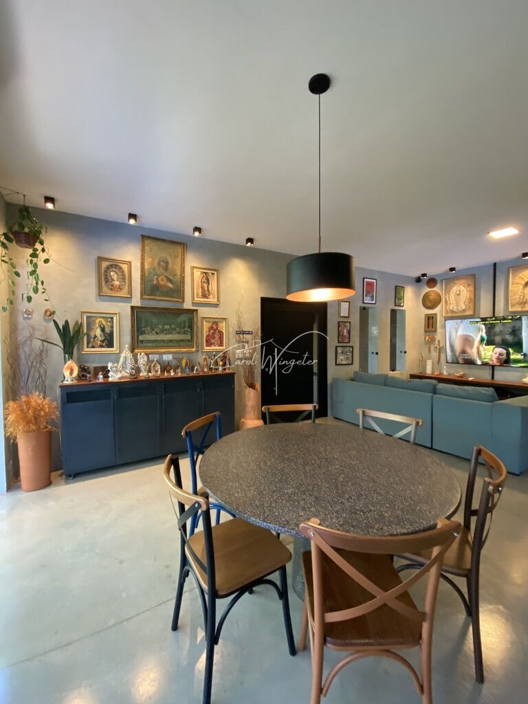Casa com 3 quartos à venda, 214m² — foto 8 de 34