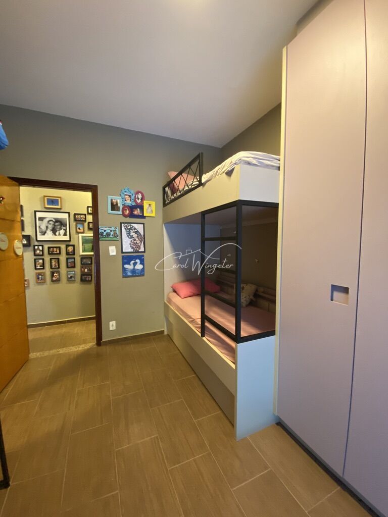 Casa com 3 quartos à venda, 214m² — foto 16 de 34
