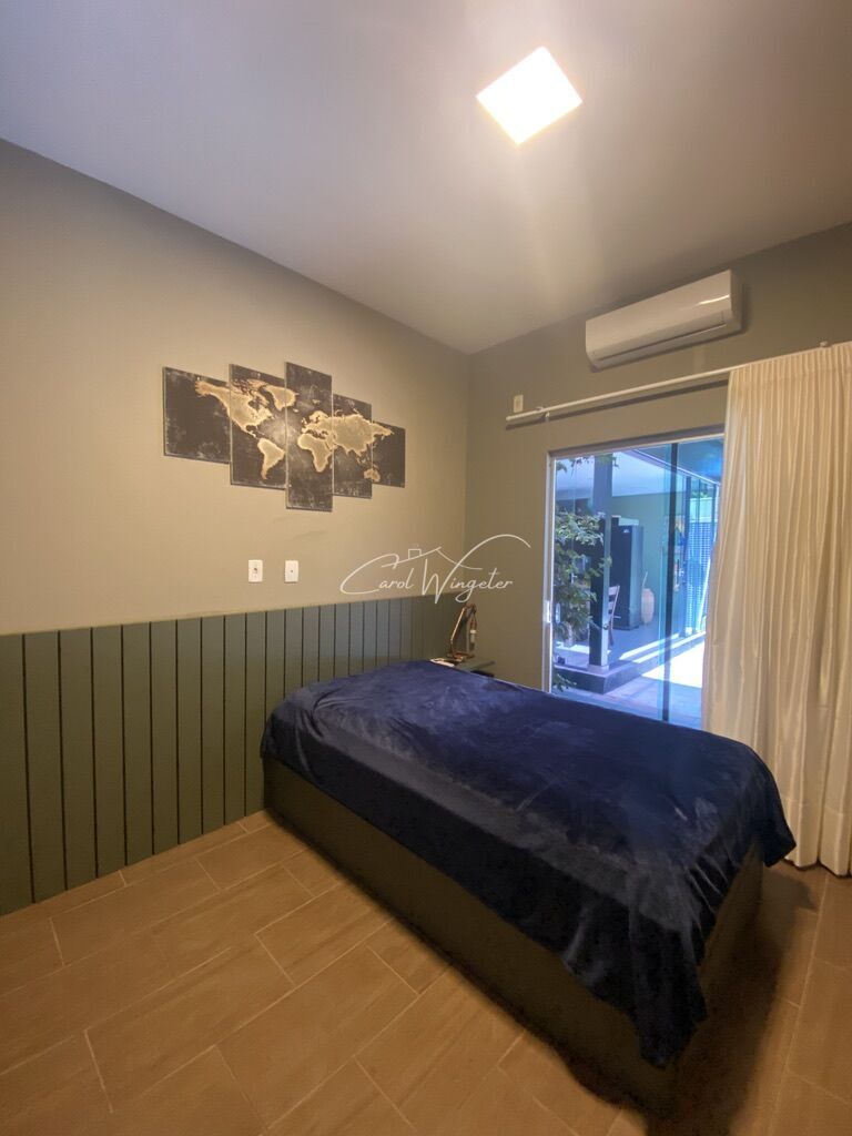 Casa com 3 quartos à venda, 214m² — foto 19 de 34