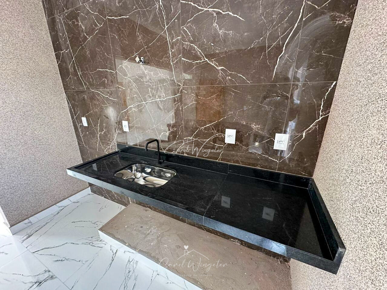 Casa com 3 quartos à venda, 80m² — foto 6 de 14