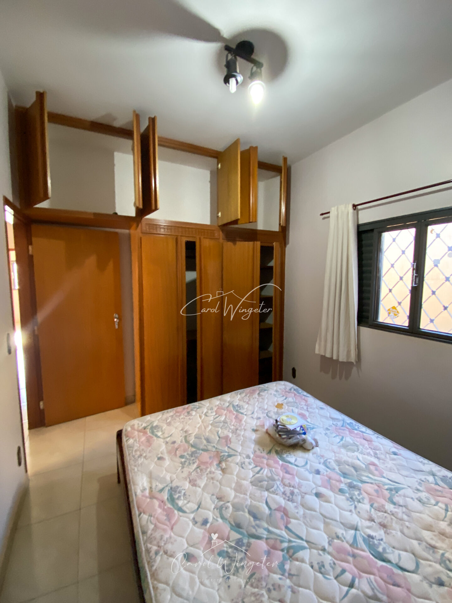 Casa com 4 quartos à venda, 231m² — foto 13 de 27
