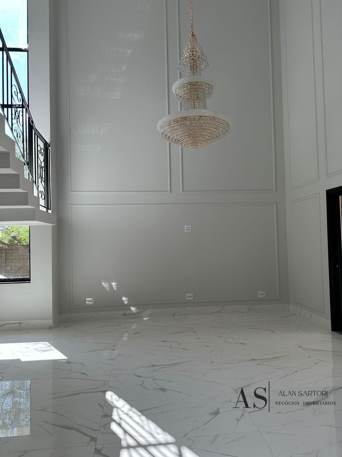 Casa de Condomínio com 3 quartos à venda, 369m² — foto 4 de 12