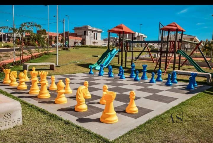 Terreno / Lote / Condomínio à venda, 258m² — foto 7 de 8