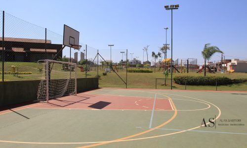 Terreno / Lote / Condomínio à venda, 299m² — foto 8 de 9