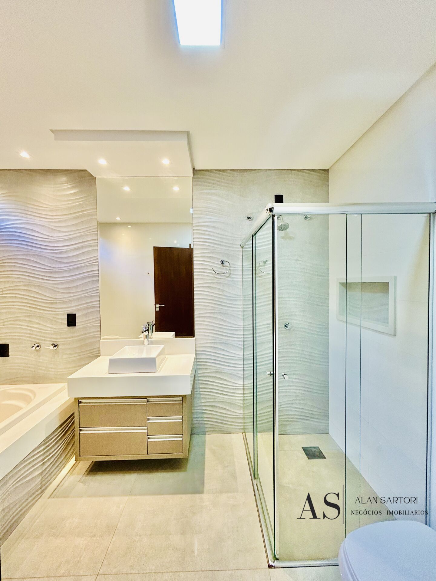 Casa de Condomínio com 4 quartos à venda, 410m² — foto 25 de 35