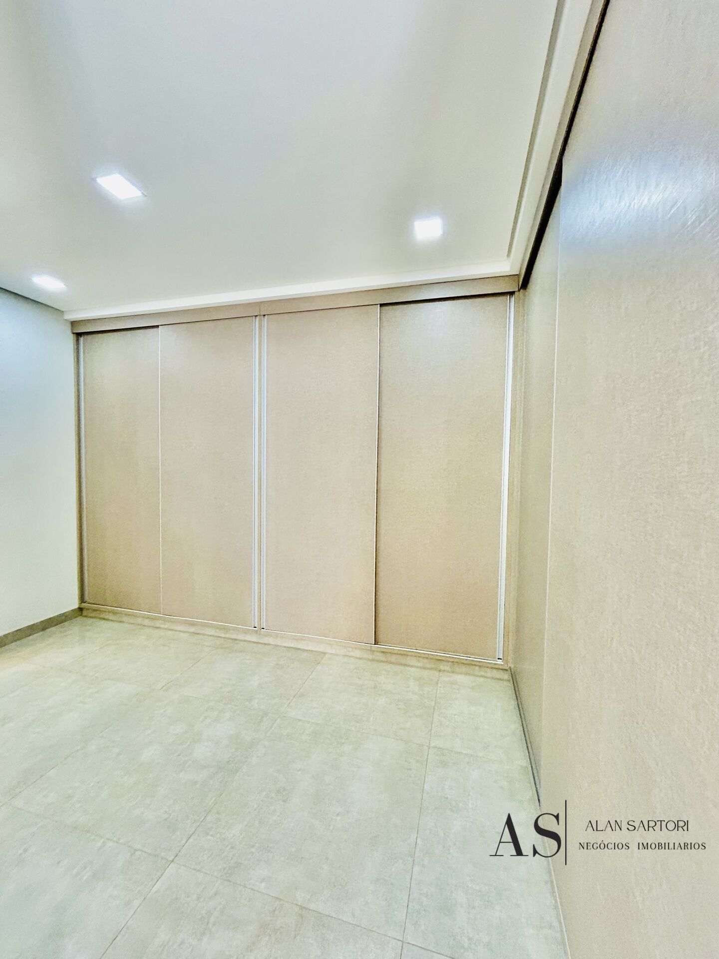 Casa de Condomínio com 4 quartos à venda, 410m² — foto 30 de 35