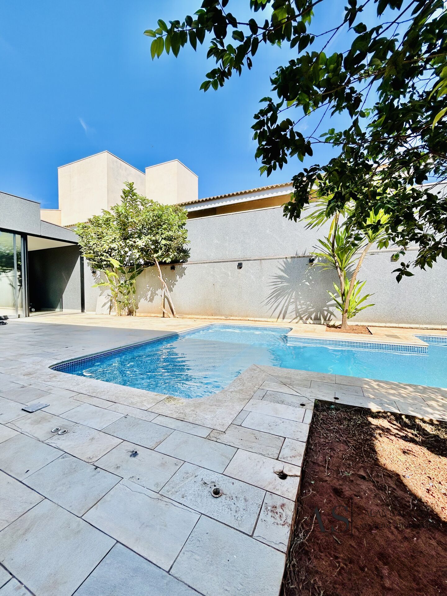 Casa de Condomínio com 4 quartos à venda, 410m² — foto 20 de 35