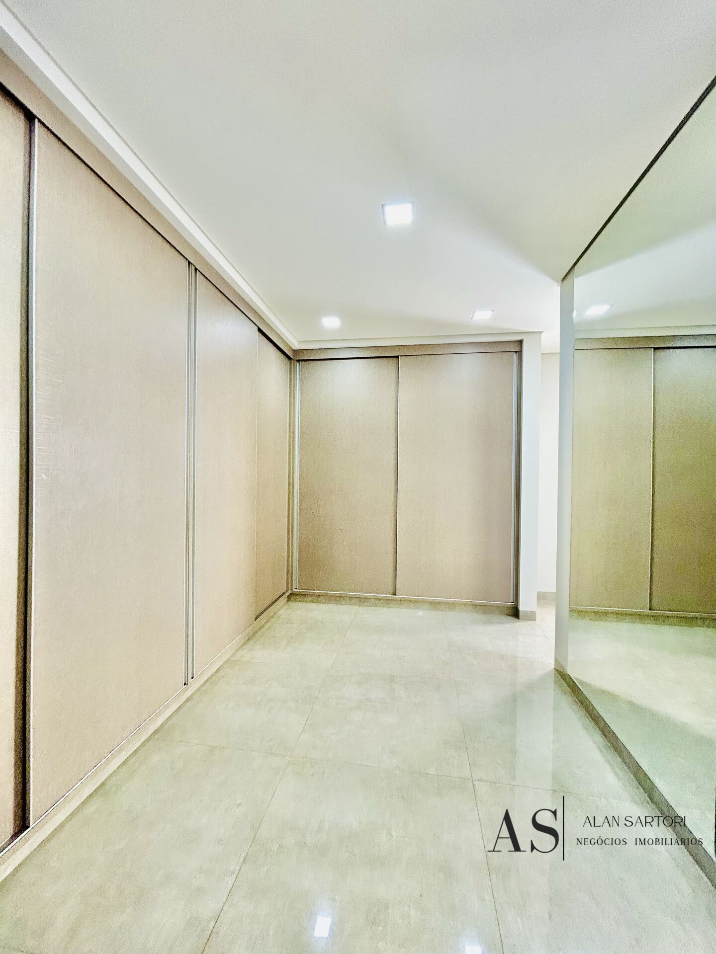 Casa de Condomínio com 4 quartos à venda, 410m² — foto 31 de 35