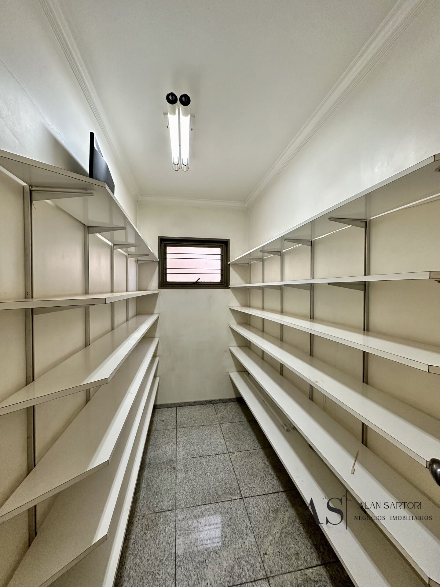Casa com 4 quartos à venda, 405m² — foto 19 de 39