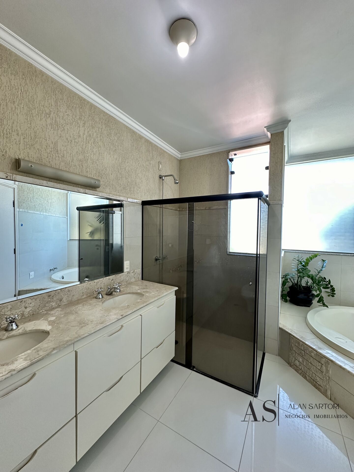 Casa com 4 quartos à venda, 405m² — foto 27 de 39