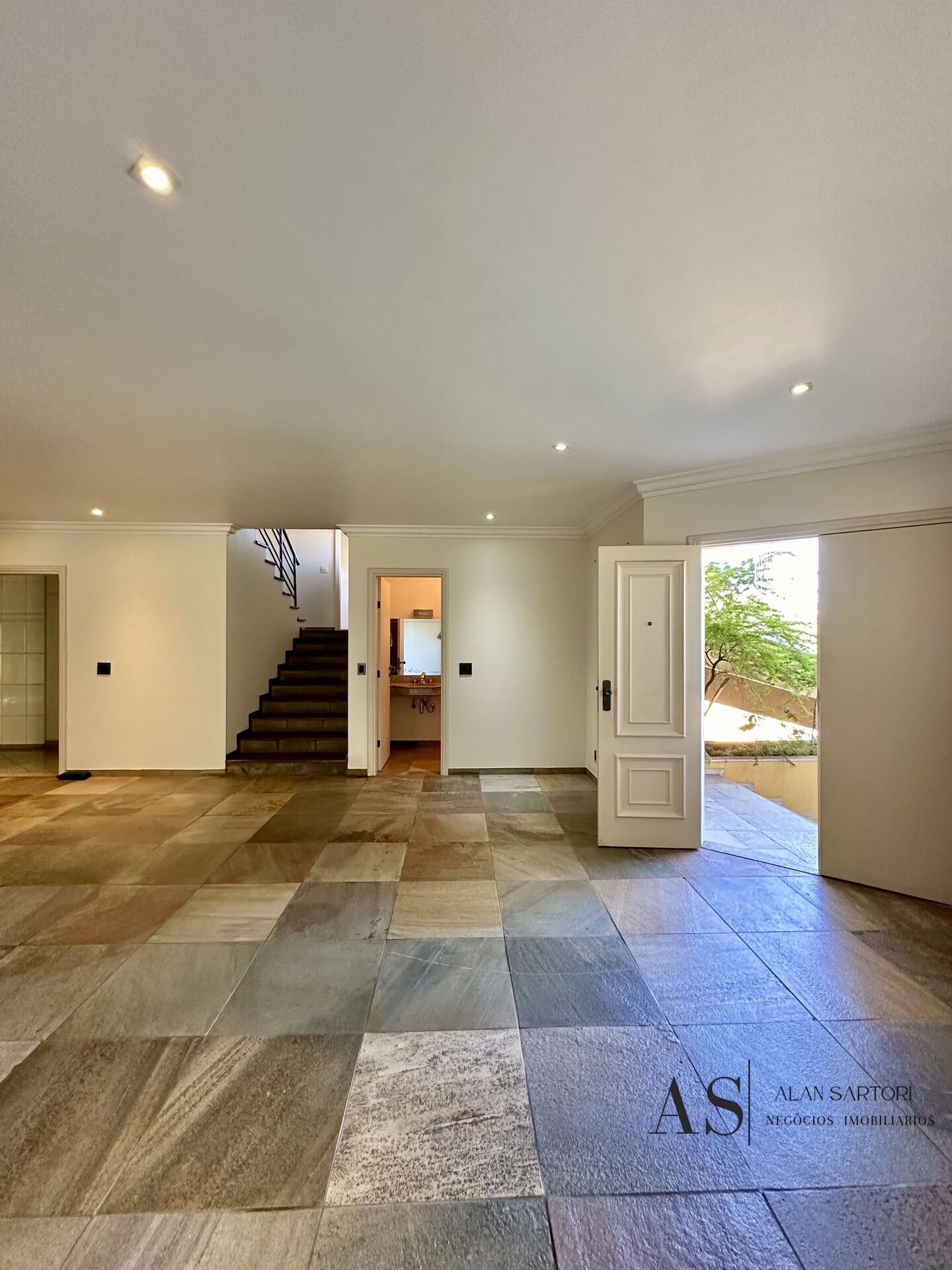 Casa com 4 quartos à venda, 405m² — foto 6 de 39