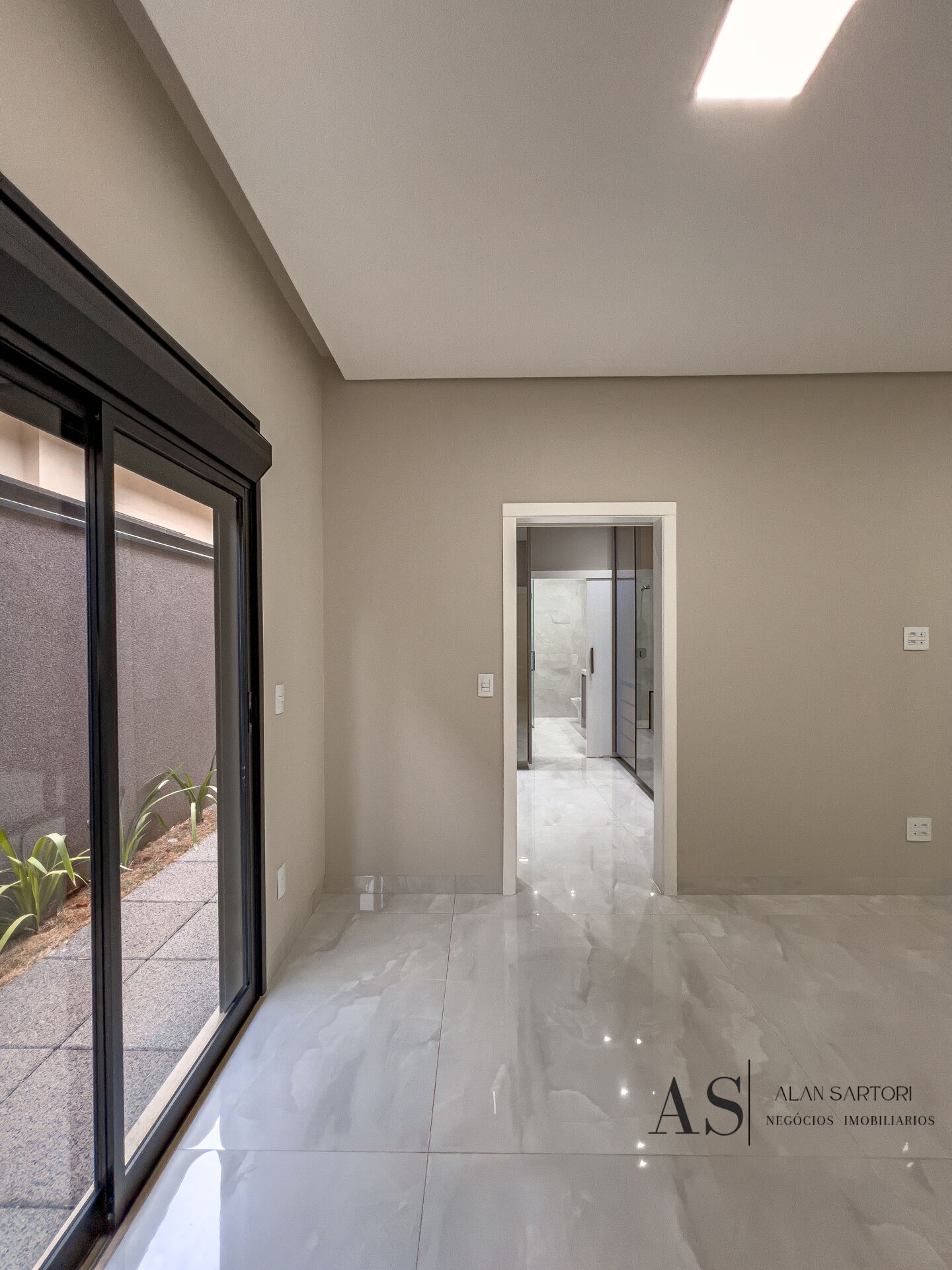 Casa de Condomínio com 4 quartos à venda, 310m² — foto 28 de 35