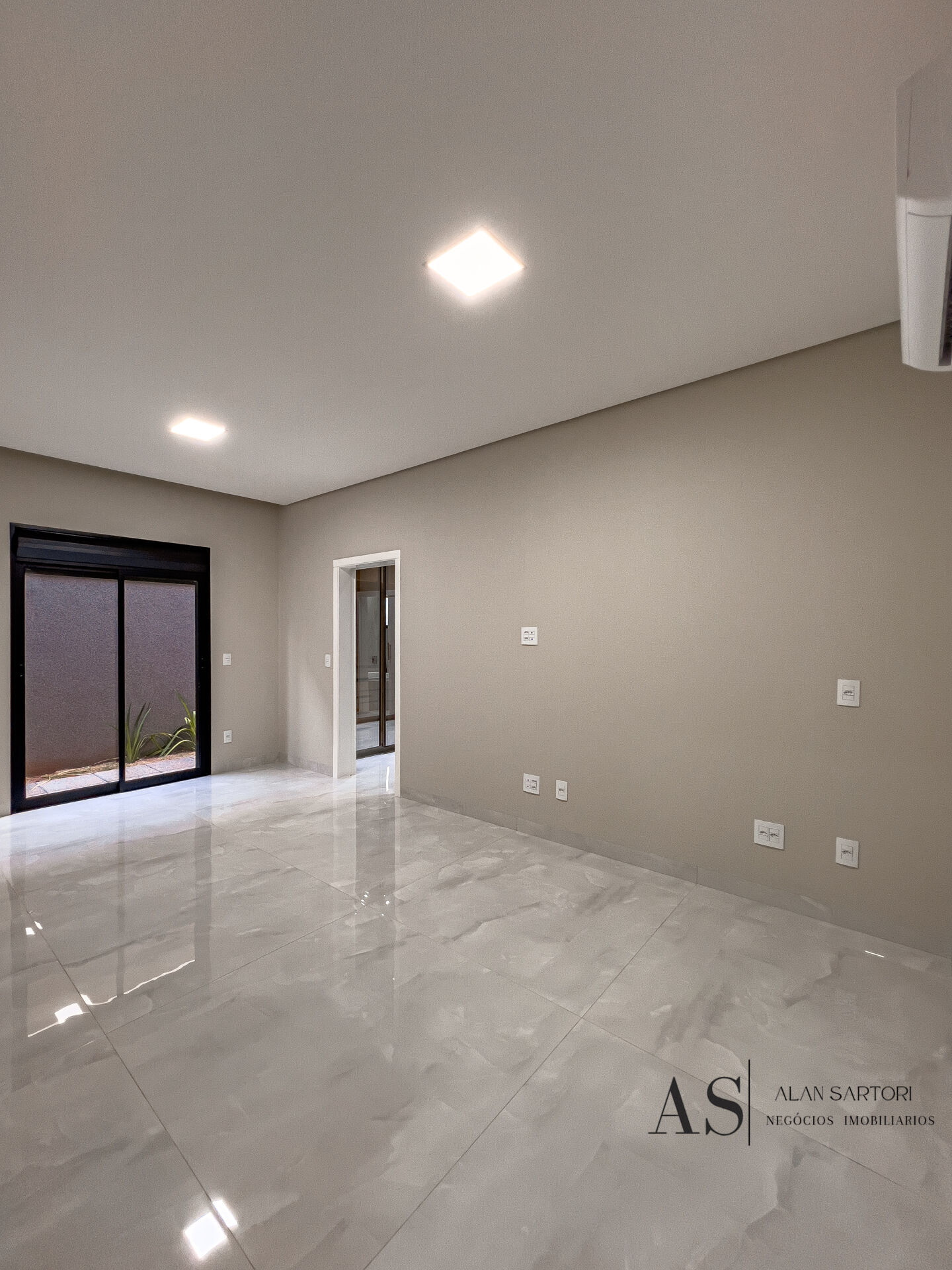 Casa de Condomínio com 4 quartos à venda, 310m² — foto 26 de 35
