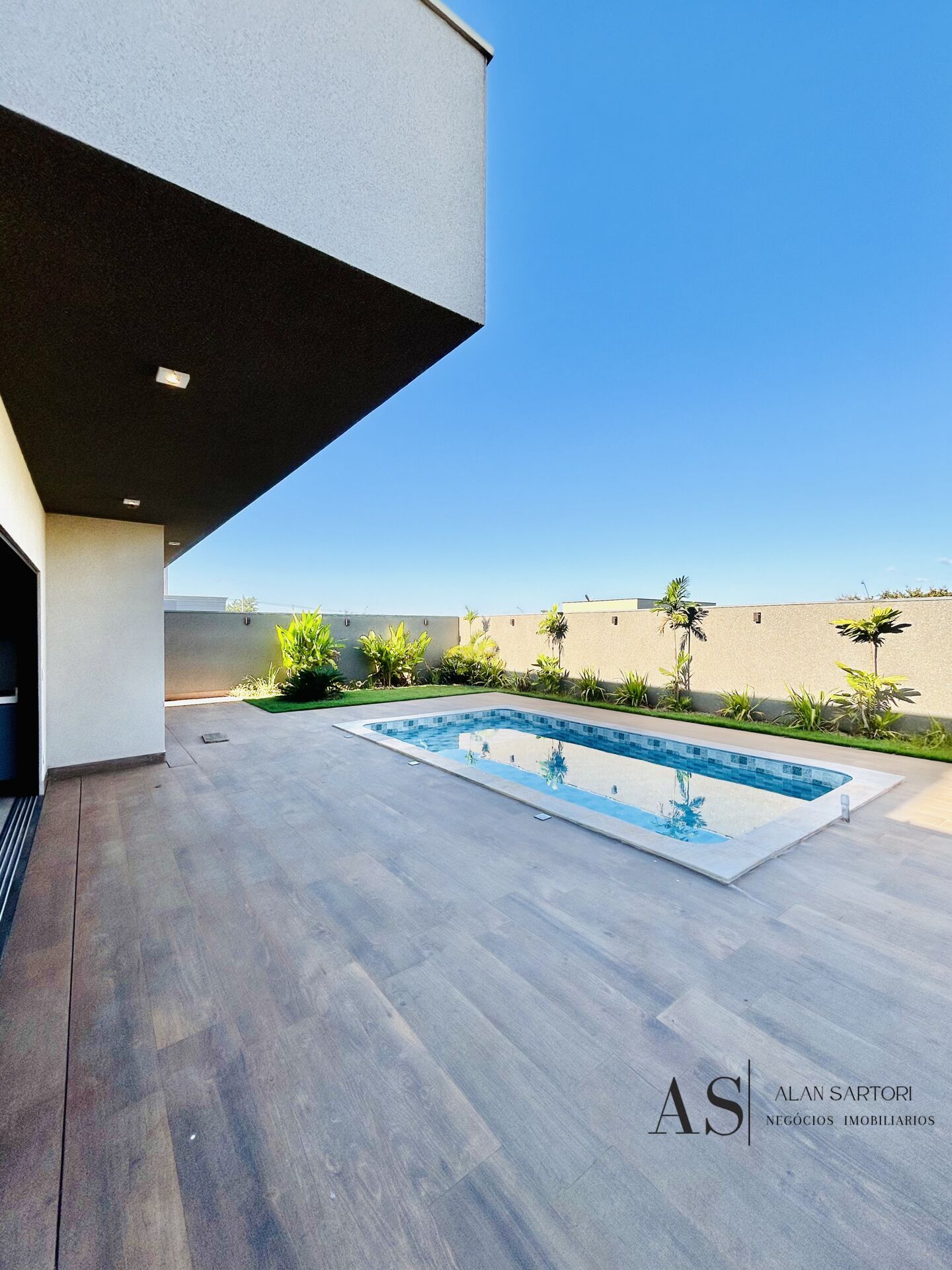 Casa de Condomínio com 4 quartos à venda, 304m² — foto 23 de 50