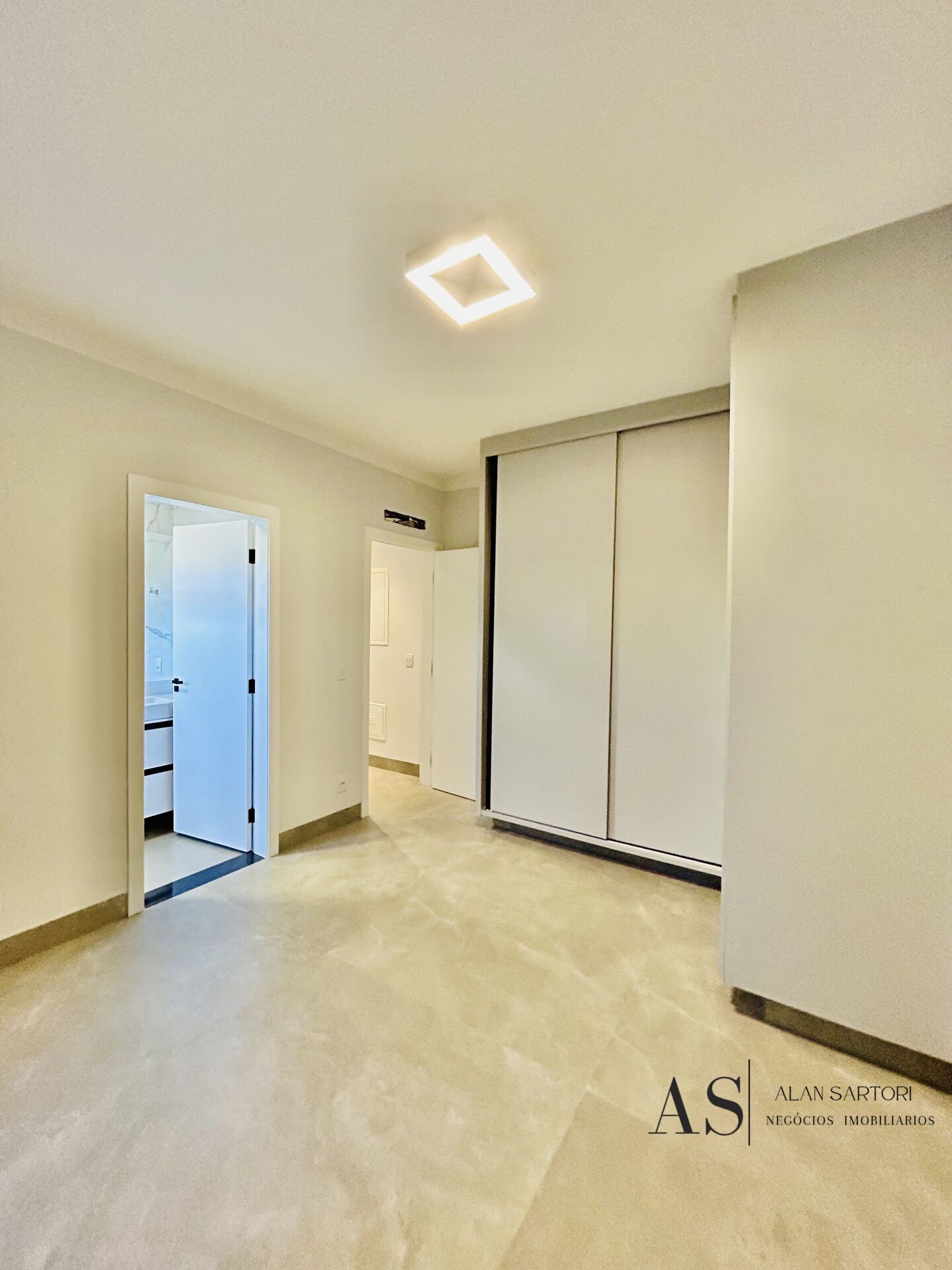 Casa de Condomínio com 4 quartos à venda, 304m² — foto 41 de 50