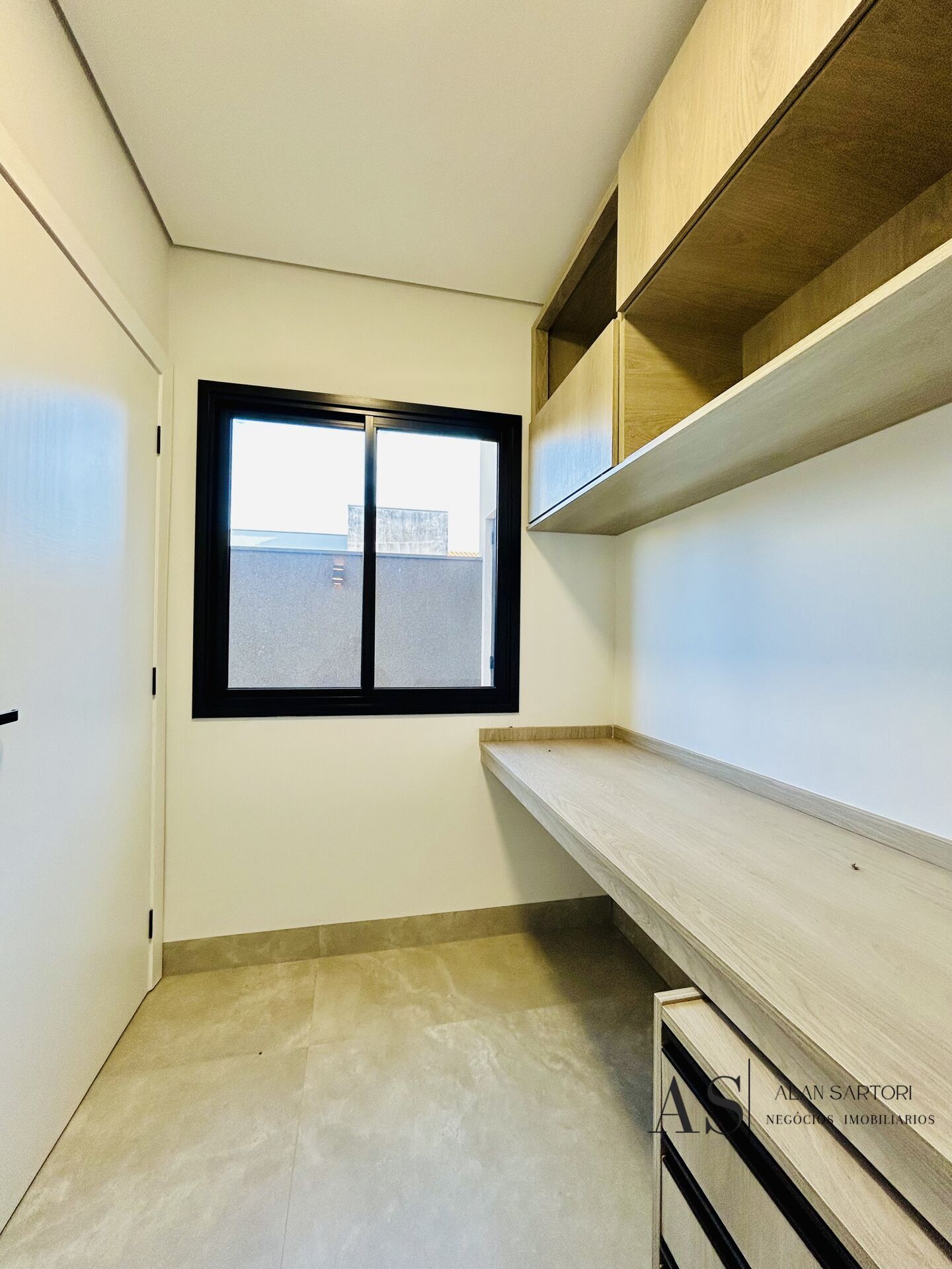 Casa de Condomínio com 4 quartos à venda, 304m² — foto 12 de 50