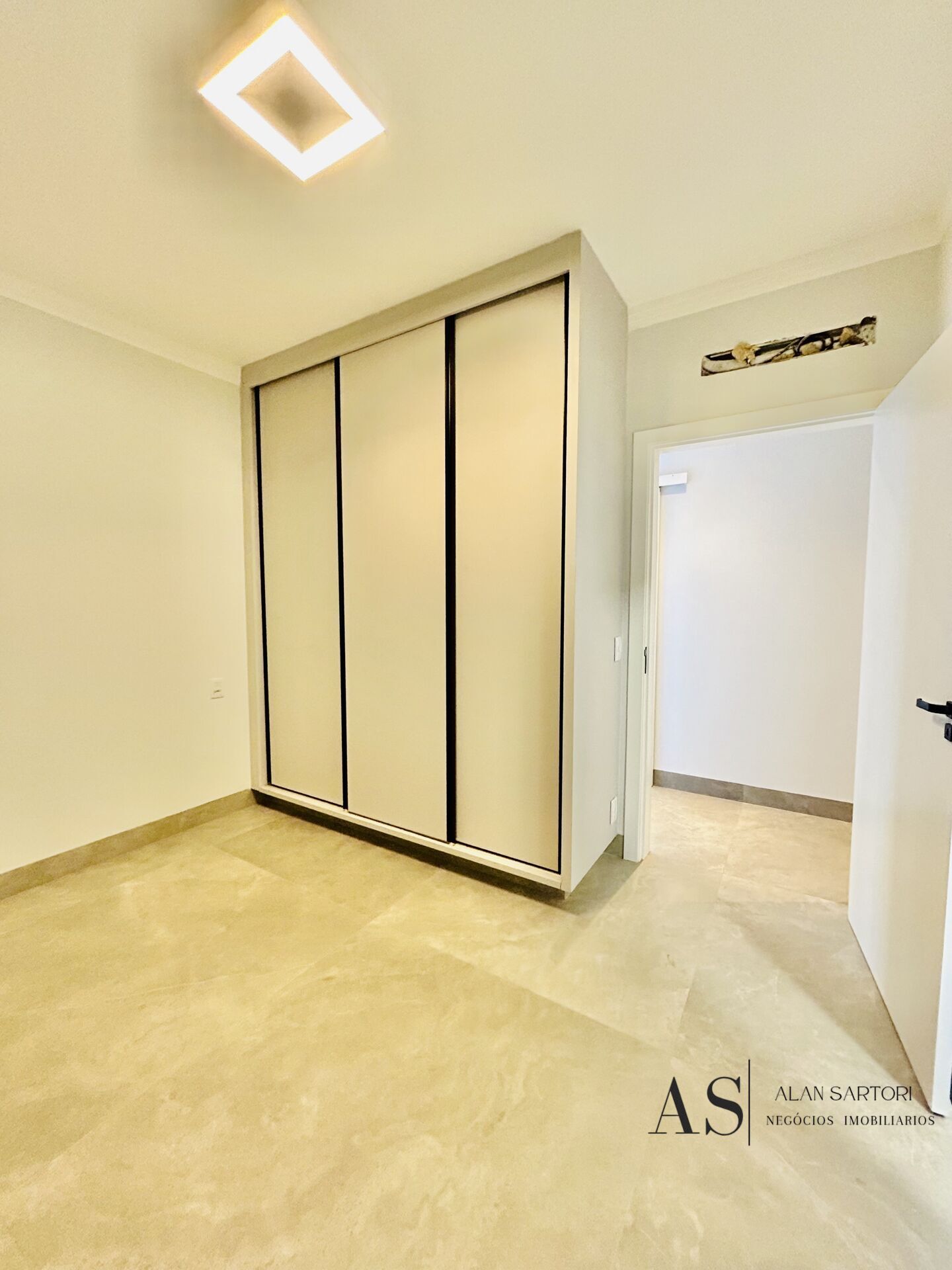 Casa de Condomínio com 4 quartos à venda, 304m² — foto 38 de 50