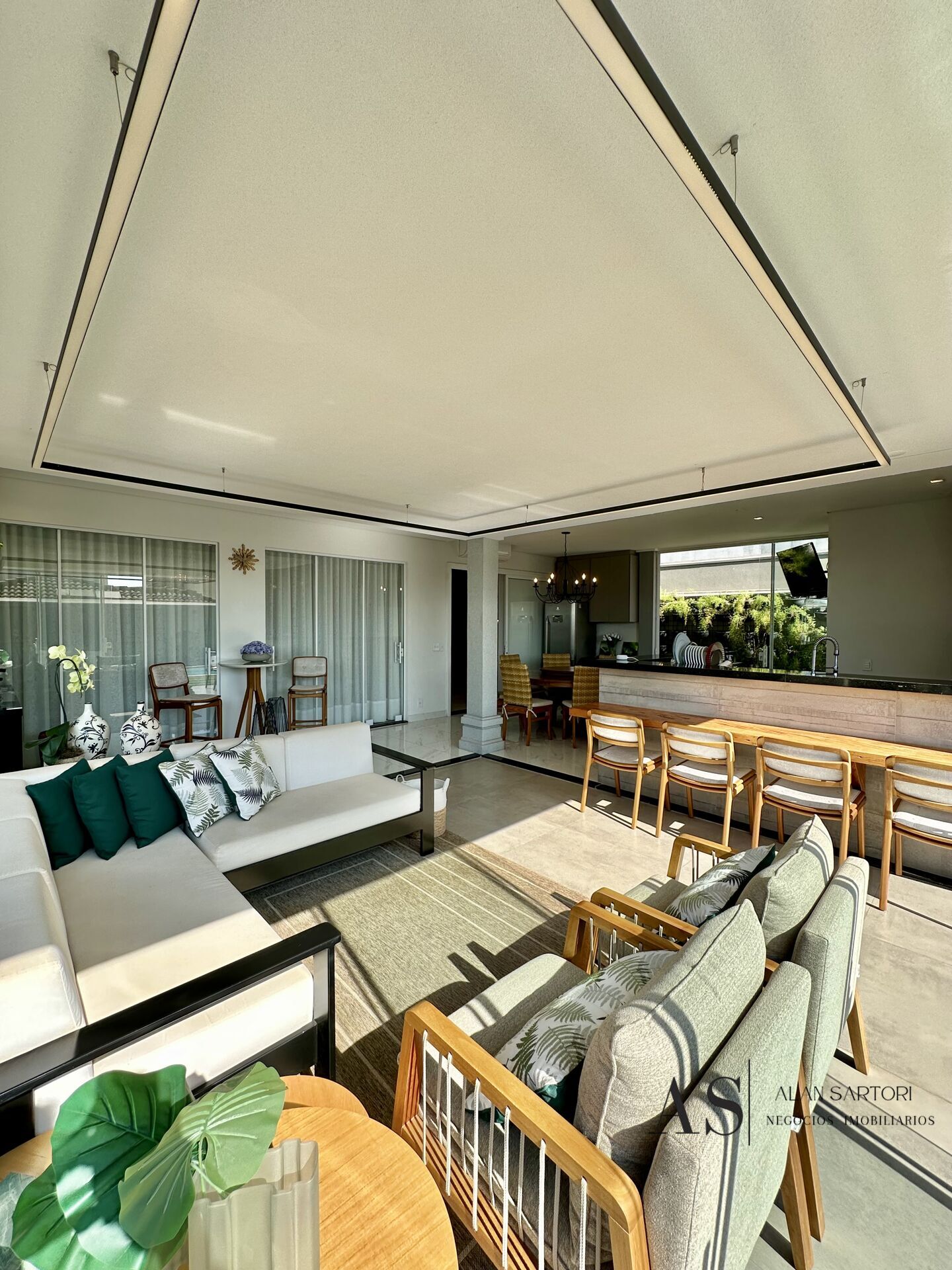 Casa de Condomínio com 4 quartos à venda, 356m² — foto 23 de 39