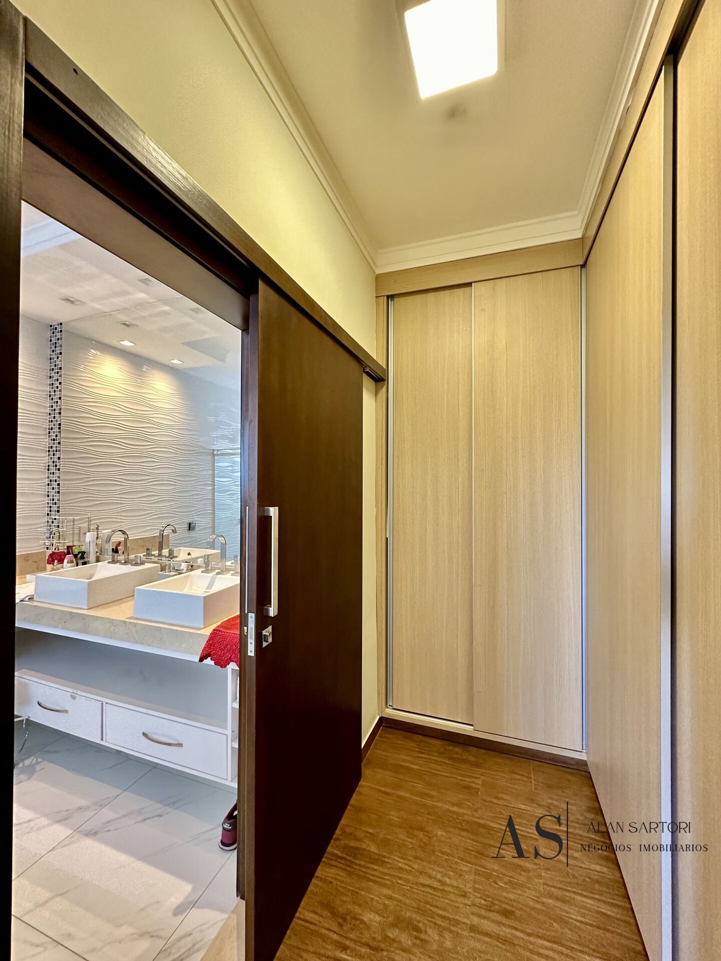 Casa de Condomínio com 4 quartos à venda, 356m² — foto 38 de 39