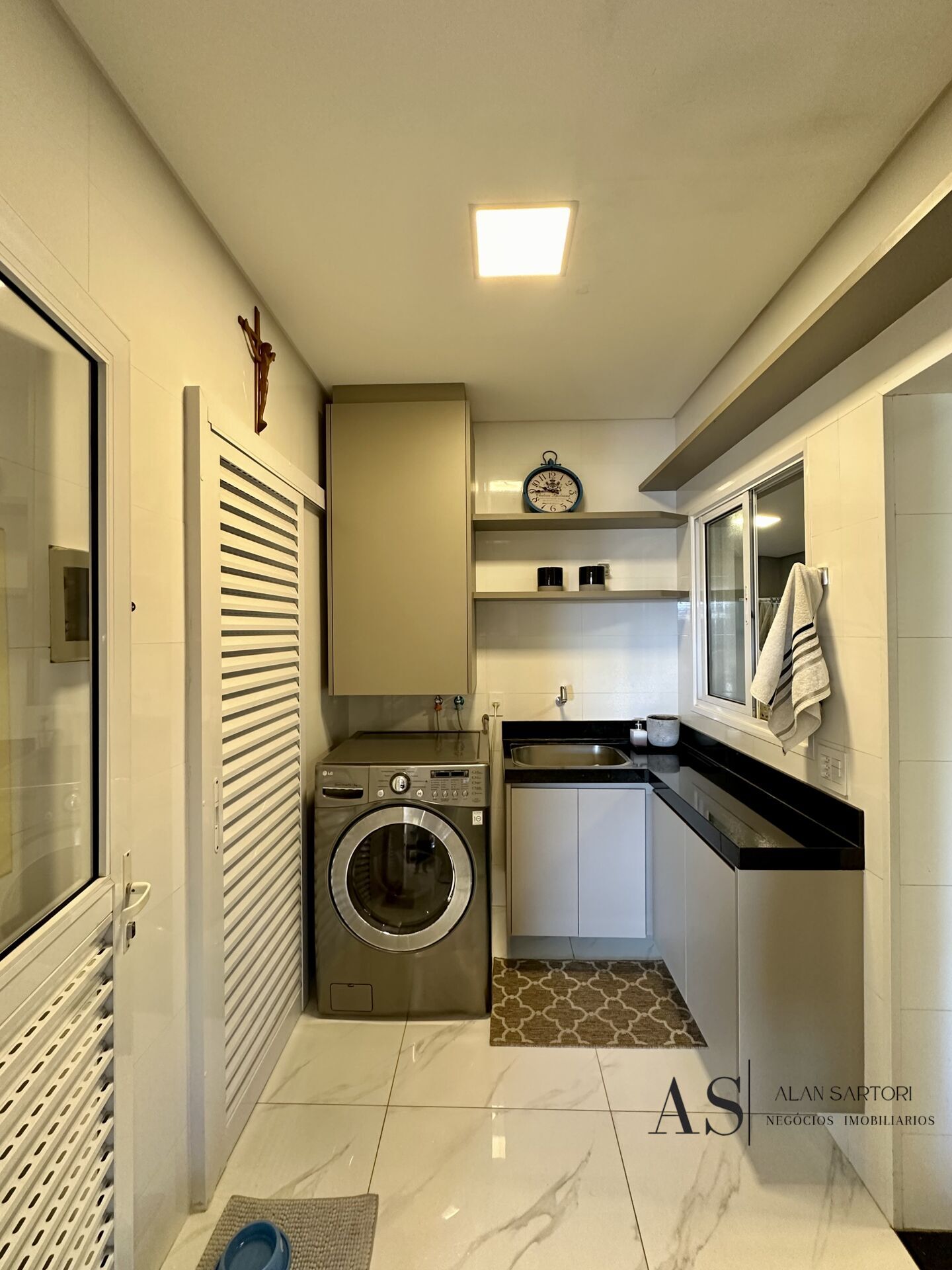 Casa de Condomínio com 4 quartos à venda, 356m² — foto 12 de 39
