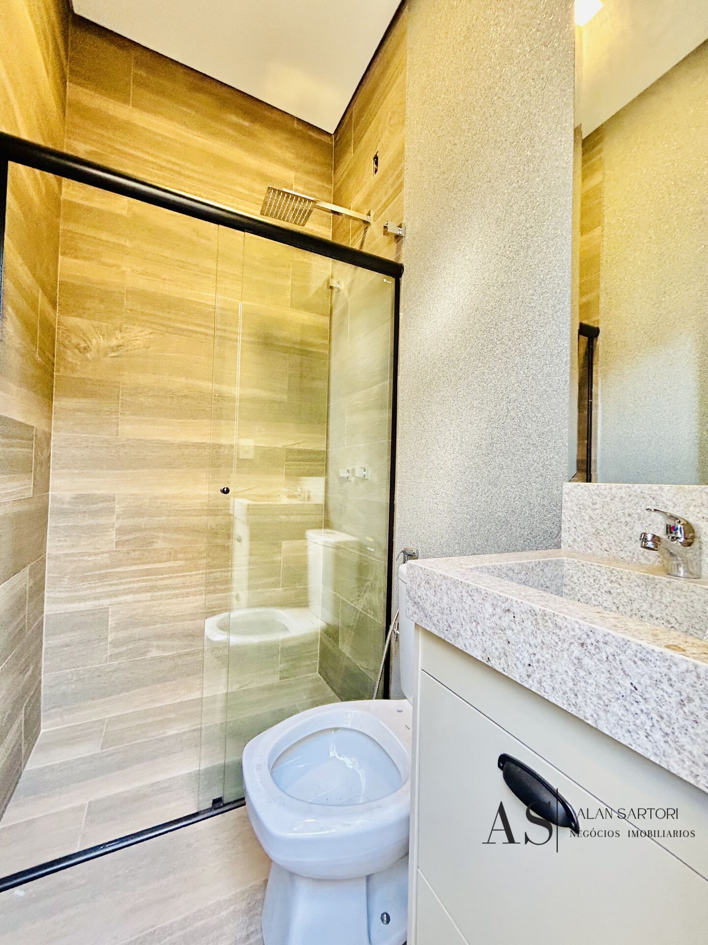 Casa de Condomínio com 3 quartos à venda, 226m² — foto 23 de 40