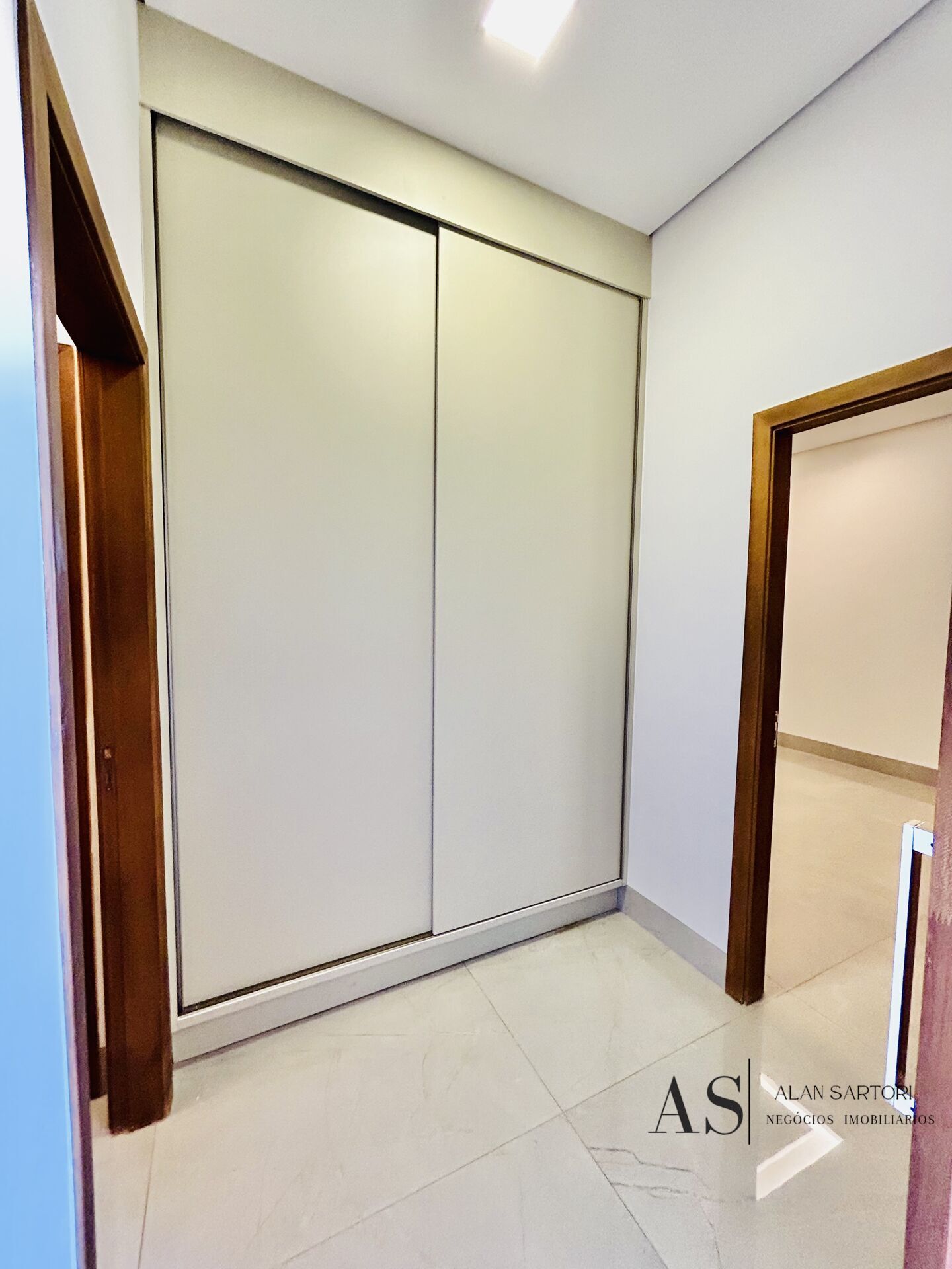 Casa de Condomínio com 3 quartos à venda, 226m² — foto 39 de 40