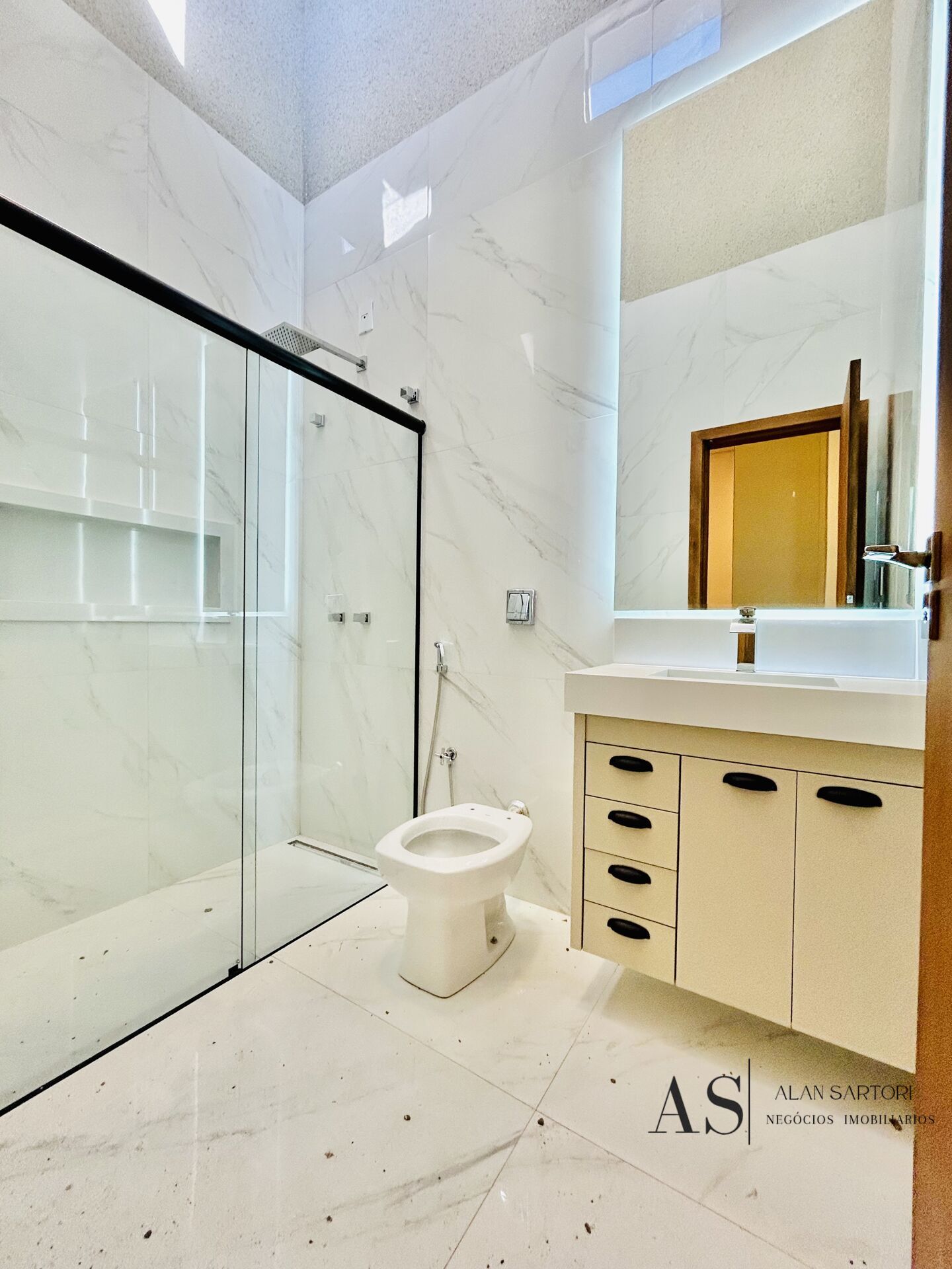 Casa de Condomínio com 3 quartos à venda, 226m² — foto 37 de 40
