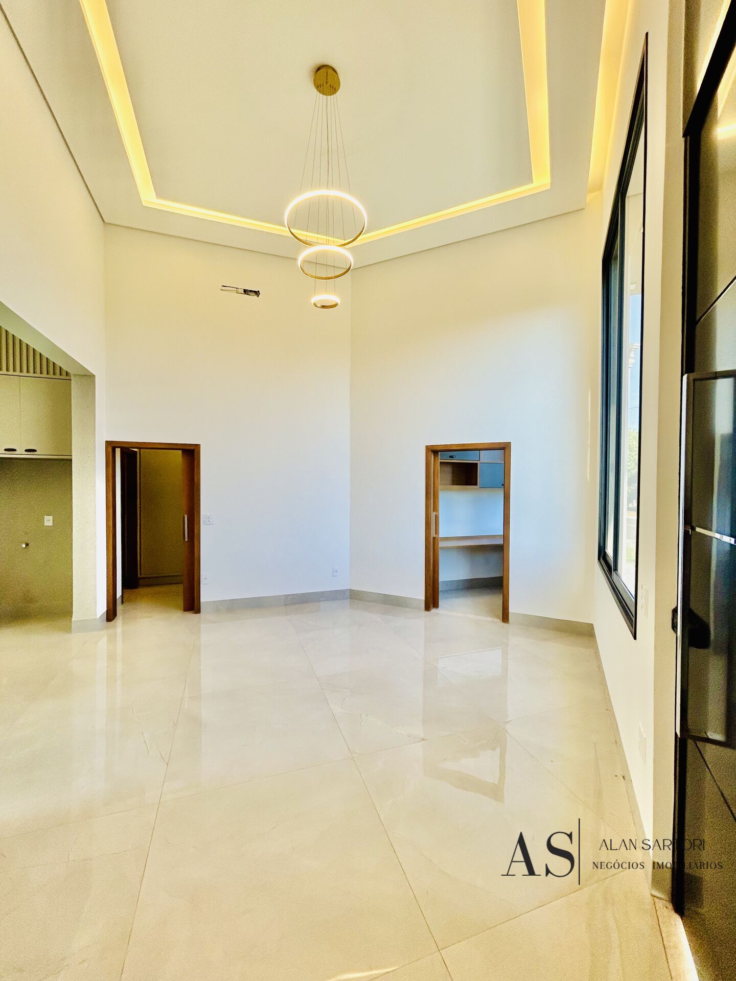 Casa de Condomínio com 3 quartos à venda, 226m² — foto 4 de 40