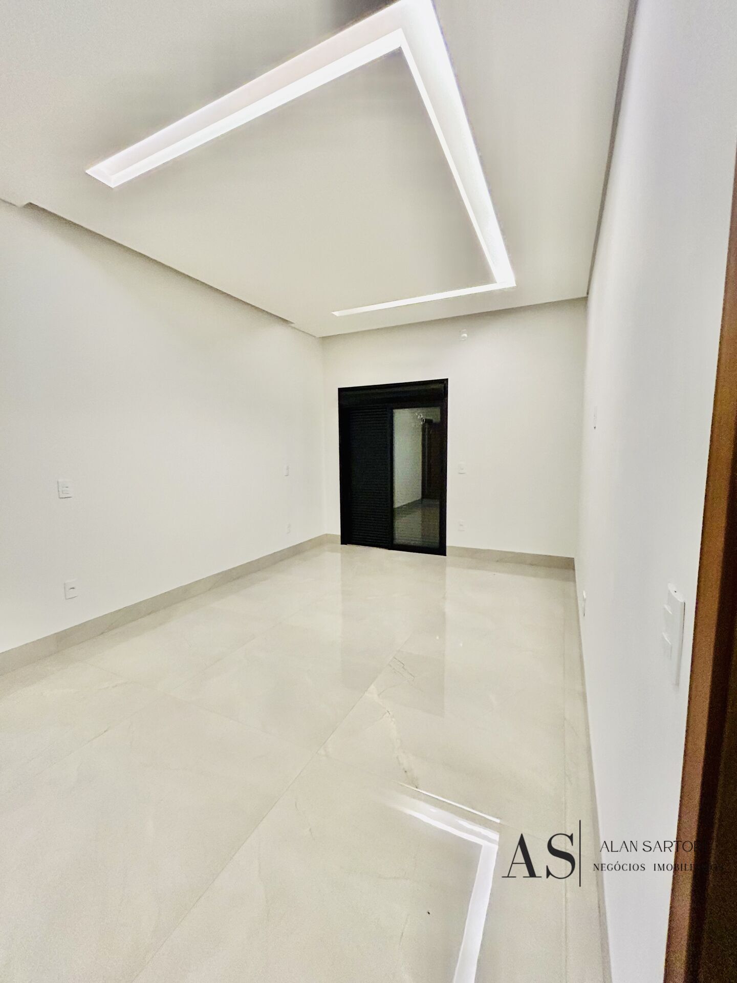 Casa de Condomínio com 3 quartos à venda, 226m² — foto 38 de 40
